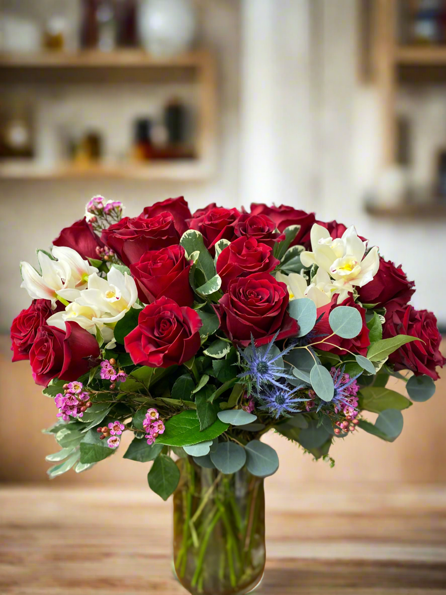 Deluxe red rose arrangement