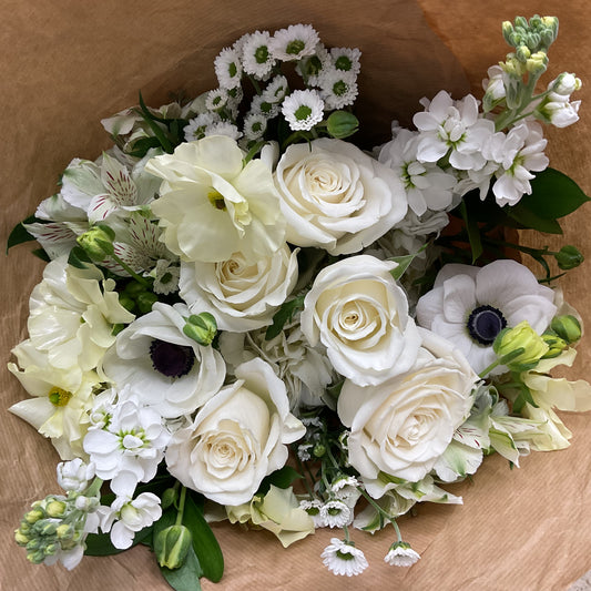 Classic white bouquet
